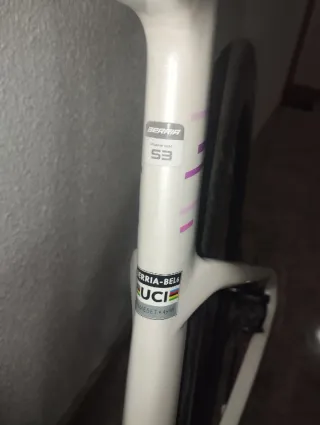 BERRIA BELADOR PRO 2025 Ultegra Di2 CUSTOM Talla53