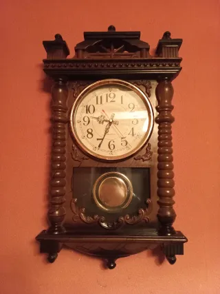 Reloj de Pared Antiguo