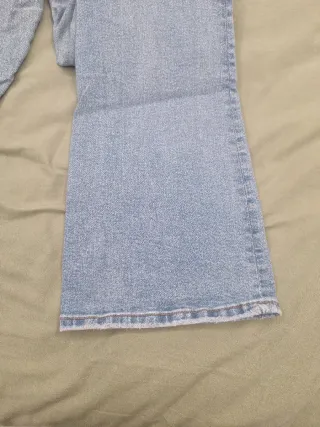 Pantalón campana ZARA azul