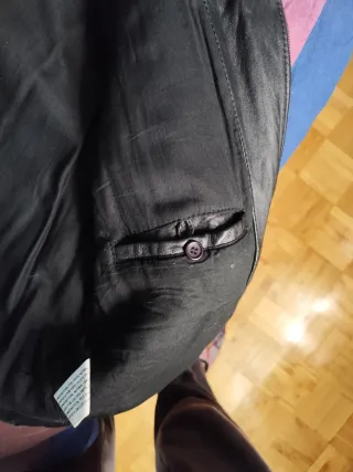 Chaqueta de piel ovina negra