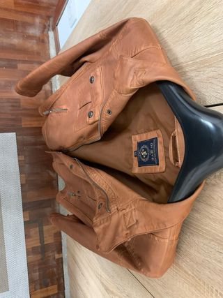 Chaqueta CUERO MARRON