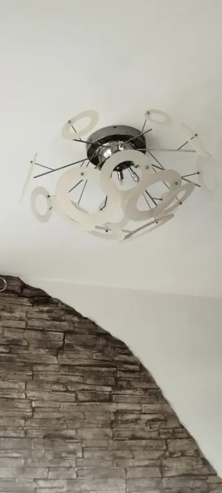 Lámpara de techo moderna