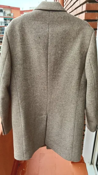 Abrigo paño lana MANGO MAN beige.