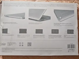 Cover Puro MacBook Pro 15 Clip-On Trasparente