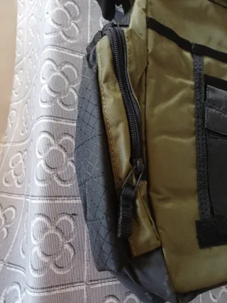 Bandolera Converse Negra y Verde