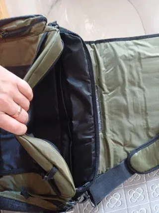 Bandolera Converse Negra y Verde