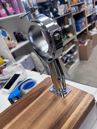 Jamonero Nerthus Madera y Metal