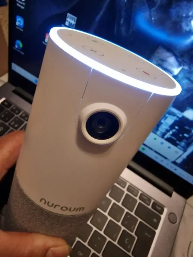 Webcam de Videoconferencia con Micrófono y Altavoz