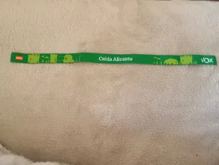 Pulsera VOX Cuida Alicante la unidad