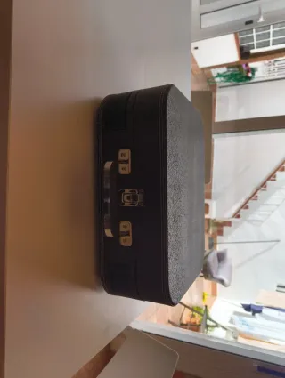 Tocadiscos Portátil Voksun Maleta Negro/Marrón