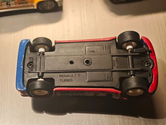 4 Auto Renault 5 Turbo 1/43