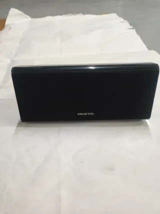 Altavoces Onkyo Surround y Subwoofer Negro