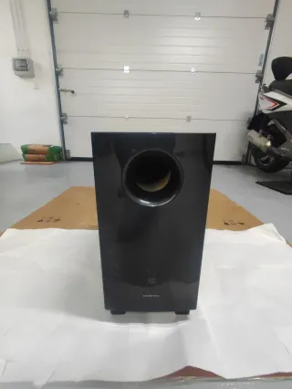 Altavoces Onkyo Surround y Subwoofer Negro