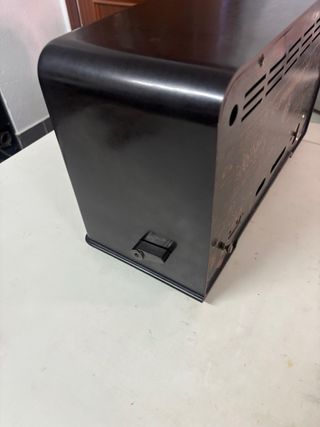 Radio antigua de valvulad Telefunken 340