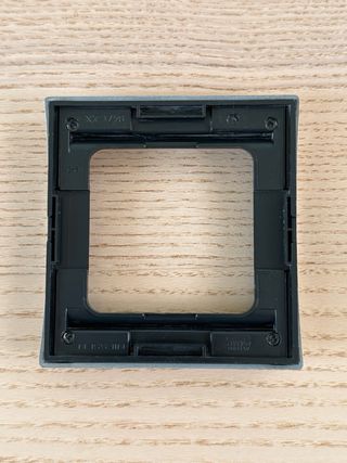 Lote Marcos Enchufes Interruptores Niessen Olas