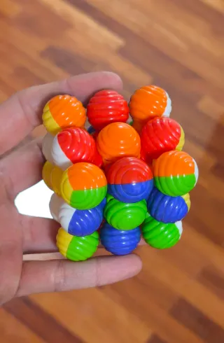 RUBIK PAREJA EXTRAÑA