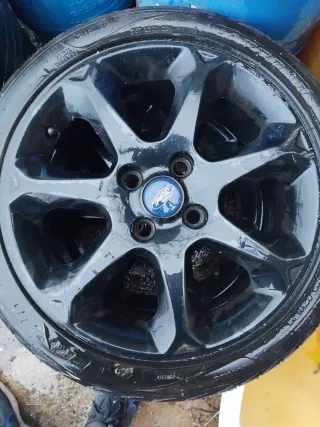 4 Llantas Ford Escort 205/45ZR16 87W XL