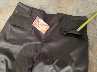 Pantalón de caza verde oliva