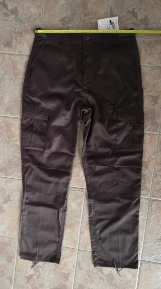 Pantalón de caza verde oliva
