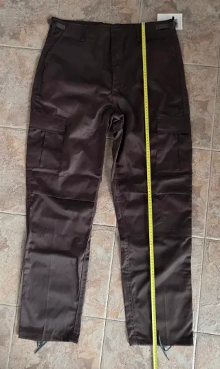 Pantalón de caza verde oliva