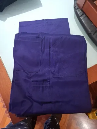 Pantalón azul marino talla 52