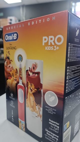 CEPILLO ORAL B PRO KIDS 3+ EL REY LEON