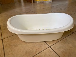 Bañera bebé blanca con antideslizante