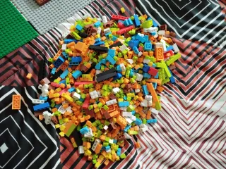 Bases y bloques construcción tipo Lego