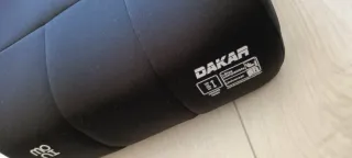 Alzador de coche para niño negro