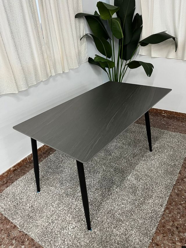 Mesa nueva para comedor 160x190cm