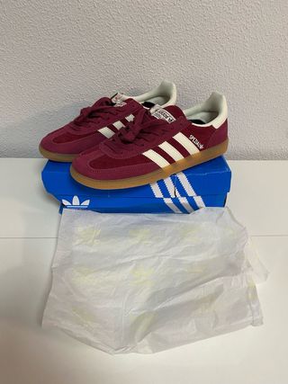 Adidas Spezial granate nuevas