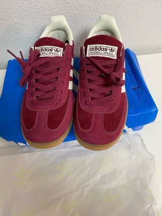 Adidas Spezial granate nuevas