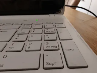 Portátil Sony Vaio SVF153A1YM Blanco