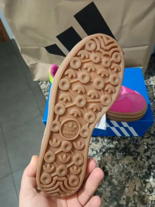 Zapatillas Adidas Gazelle Mujer Rosa y Verde