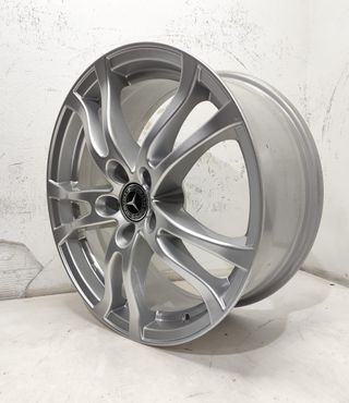Juego Llanta de 17 pulgadas de Mercedes Vito 5X112