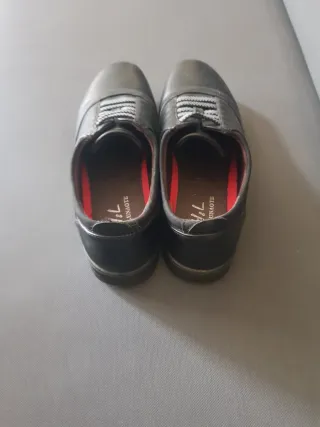 Zapatos Huallunaote Negros