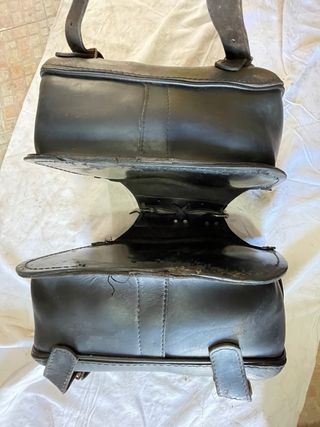 Alforjas de cuero para moto
