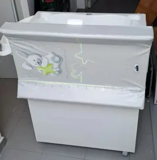 Cambiador bebé CAM con ruedas y 4 cajones