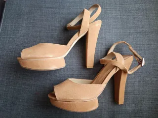 Sandalias Bimba y Lola Talla 37