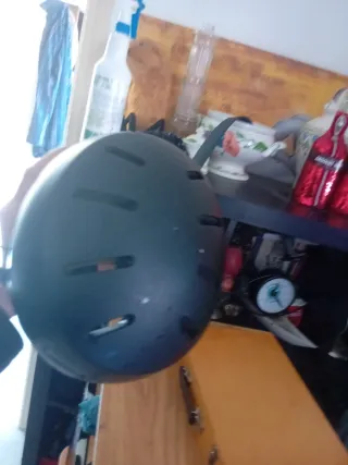 Casco Negro G69 con Luces LED