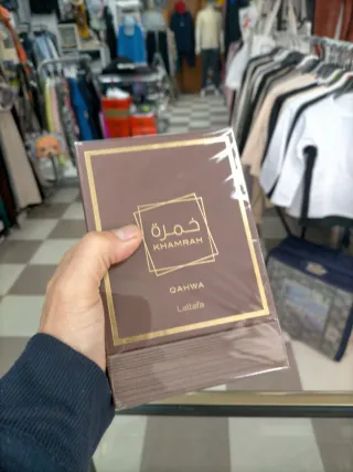 Perfume Khamrah Lattafa Árabetambién version Qahwa