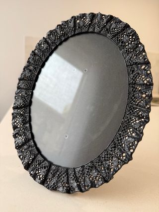 Marco de fotos ovalado de Zara Home