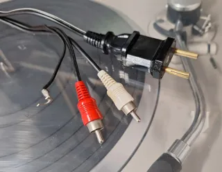 Tocadiscos Sansui FR-D25