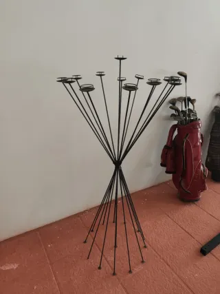 Candelabro de hierro negro