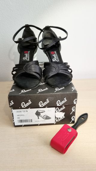 Scarpe da ballo raso nero "Reina"