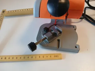 Mini sierra de corte para modelismo