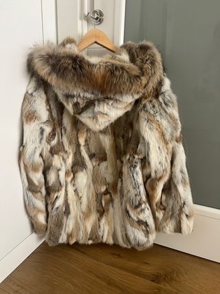 Abrigo capucha pelo natural conejo y zorro