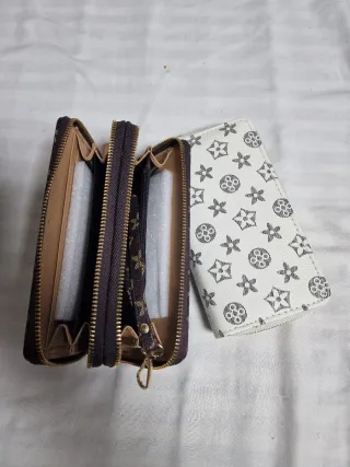 Cartera de piel con cremallera (2 carteras)