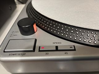 2 Tocadiscos Gemini XL-200