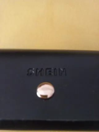 Estuche Gafas SHEIN Negro